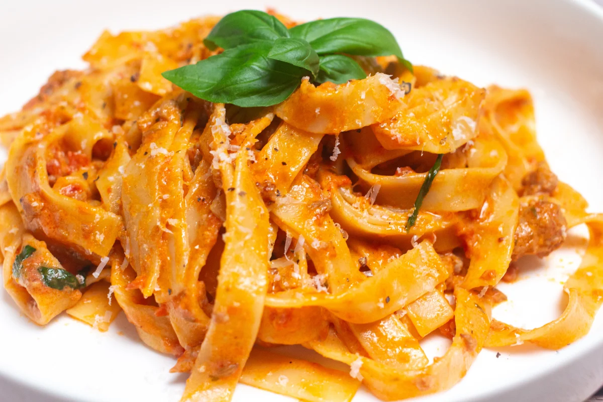 Completed sausage, tomato and mascarpone pasta